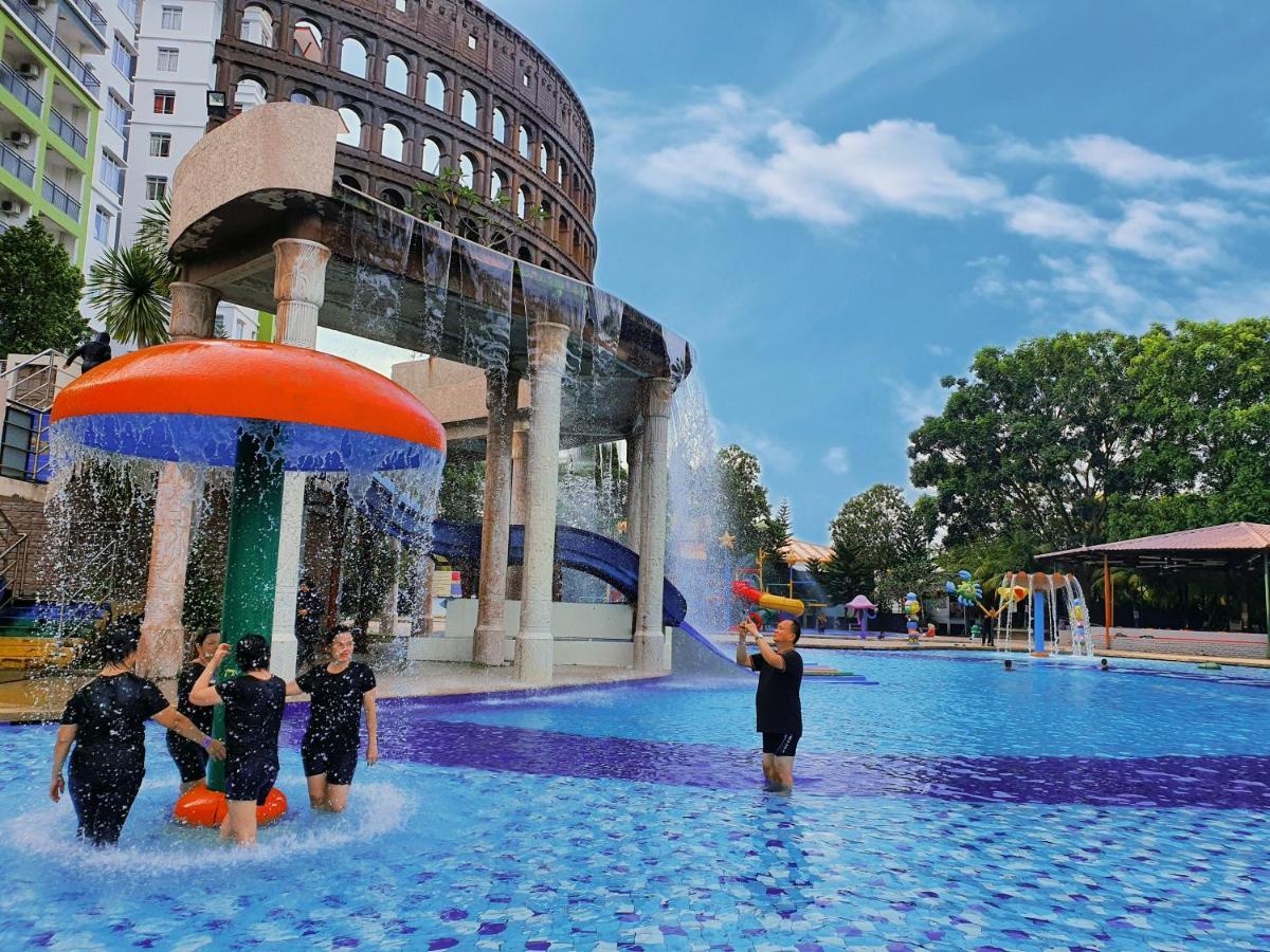 Melaka Top Largest Waterpark Resort - By Youbnb Homestay Melaka Exterior foto